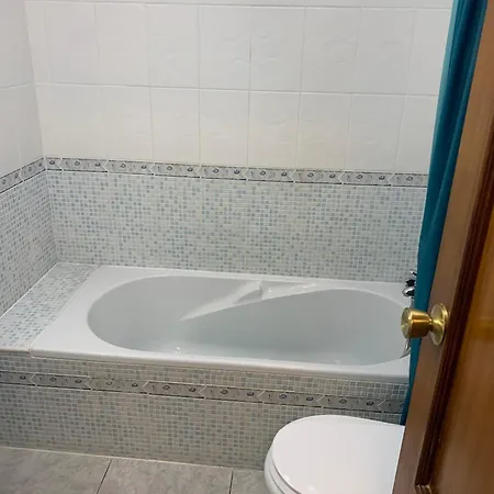 Apartamento Service Lazaro - Aguamarina 51 *